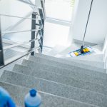 Leistungen - Treppenhausreinigung - März Gebäudemanagement